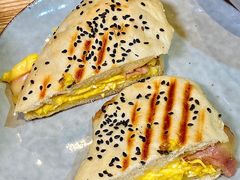 -Wagas沃歌斯(武汉恒隆广场店)