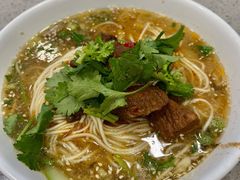 精品牛肉小面-重庆小面·抄手(解放碑好吃街店)