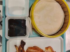 -姚姚酸菜鱼·金戈戈香港豉油鸡(喜荟城联名店)