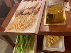-晓宇重庆火锅(赛格国际购物中心店)