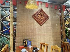 -旺角小渔村·海肠捞饭开创者(环山路店)