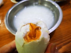 白粥-红帽叔叔包子