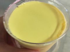 -志龙皇冠吃货椰子铺