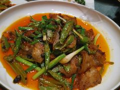 -万重锦·人文川菜馆(骡马市店)