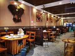 大堂-地锅公社·现炒地锅鸡·地锅鱼·夜宵(罗锦路店)