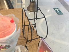 -一鸣真鲜奶吧(万地店)