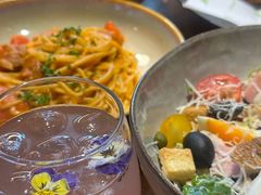 -JINNS锦时 steak&pizza(浸信会礼拜堂旧址店)