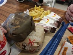 -汉堡王(梅村服务区南店)