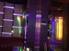 -温莎KTV(珠江路店)