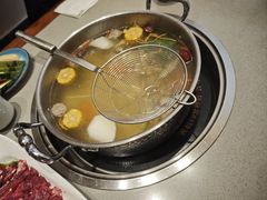 -四点金粥底火锅(沂州里店)