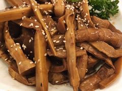 油焖笋尖-沪江海派料理