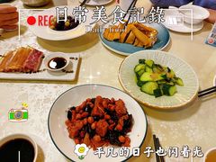-新镇江酒家(南京西路店)