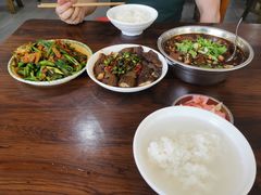 -大邑李记肥肠血旺