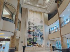 -深圳君逸国际酒店(龙岗横岗塘坑地铁站店)