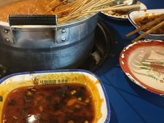 -马路边边麻辣烫联盟路店