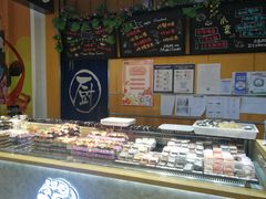 面包甜点陈列柜-池田寿司·新鲜现做(昌平悦荟店)