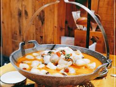 -老滇山寨•云南特色菜•地方菜•民族风情歌舞表演(金碧店)