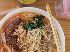 -力香园猪脚米线(金星店)