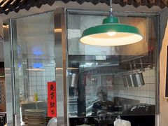 -方铲铲·成都板凳面(滨江银泰店)