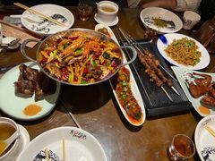 -东口码头·烧鸽子·鱼头泡饼·地方菜(金鹰悦城店)