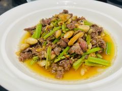 -黄弟大排档·湖南菜·小龙虾·小海鲜(凯旋北路店)