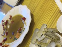 -三姐妹·海鲜大排档