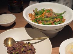 -沅江水·湖南家宴(南村万博长隆商圈店)