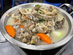 招牌骨头煲-凤城康记饭店