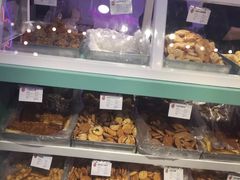 -上海哈尔滨食品厂(合生汇店)