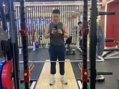 -英派斯健身旗舰店(海信国际中心馆)