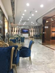 -巴黎春天婚纱摄影(临安店)