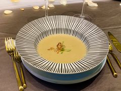 黄油爱上白洋葱-春树下·树屋花房西餐厅(罍街AS1980店)