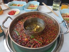 -蛙两只美蛙鱼头火锅(恒茂店)
