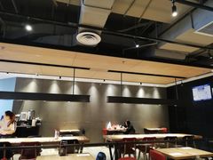 大堂-必胜客(新中纬店)