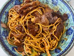 六鲜小排炒面-一家人面馆(三条巷店)