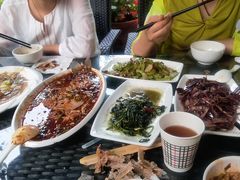 -华冠悠岚·庭院餐厅(青城后山店)