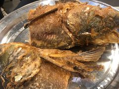 -肖肖酸萝卜鱼火锅(总店)