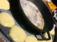 -三人行骨头王火锅(长寿店)