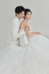 -蒙太奇婚纱摄影(万达店)