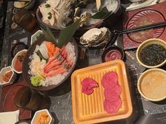 -牛YO寿喜烧·铁板烧和牛火锅自助(市府恒隆店)