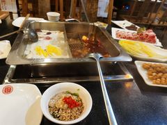 -百年川椒重庆老火锅(光谷店)