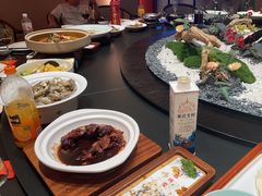 -新天明砂锅鱼头煲