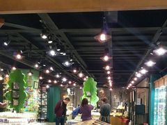 -Behring World of Animals(上海自然博物馆店)