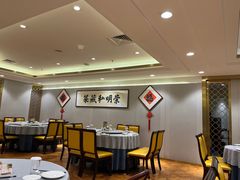 -唔哩赞·崇明私藏菜(建国西路店)