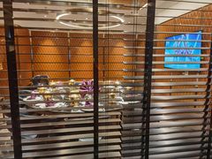 -半岛翡丽海鲜自助餐厅(观风亭店)