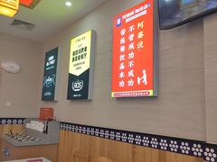 -阿婆情腊排骨火锅(金虹路店)