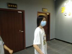 -不倒翁实景剧情密室逃脱(光明凤凰城站店)