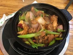 -鱼众不同·鸡公煲·烤全鱼(国顺路店)