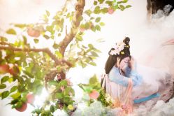 -九月鹰飞汉服摄影工作室