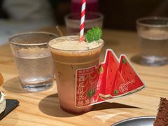 -三勾JJJ Burger&Coffee(梅溪湖店)
